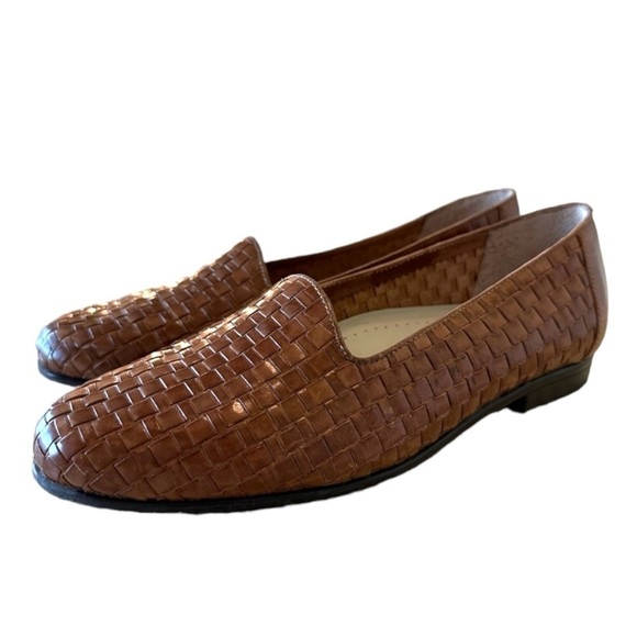 Trotters Shoes - Trotters Liz Loafers in Cognac - size 9.5